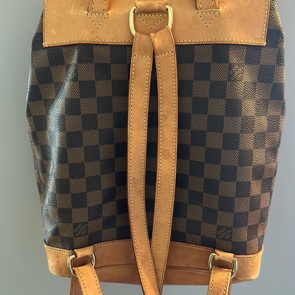 Authentic Louis Vuitton Soho Backpack Damier - Picture 7 of 16